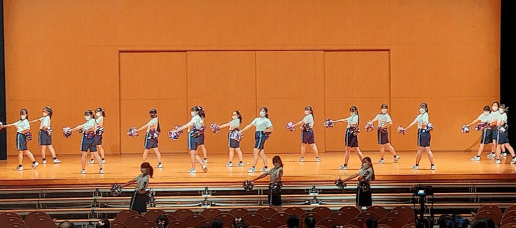 中学3年5組（紫）　　応援団・チア・集合写真
